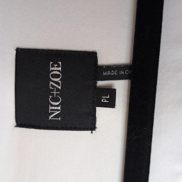 Nic+Zoe Women's Cotton Blend Moto Jacket - Picture 4 of 9